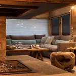 Moderne 5* A La Tania - 12 Pers, Jacuzzi, Sauna, Skis Aux Pieds, Cheminee, Cinema - Fr-1-575-154