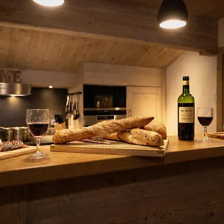 Moderne 5* A La Tania - 12 Pers, Jacuzzi, Sauna, Skis Aux Pieds, Cheminee, Cinema - Fr-1-575-154 *