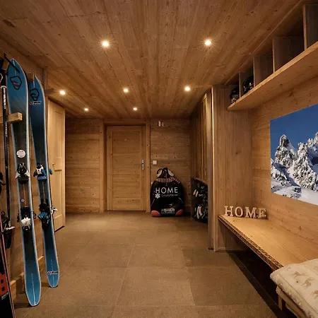 Moderne 5* A La Tania - 12 Pers, Jacuzzi, Sauna, Skis Aux Pieds, Cheminee, Cinema - Fr-1-575-154 شاليه كورشوفيل