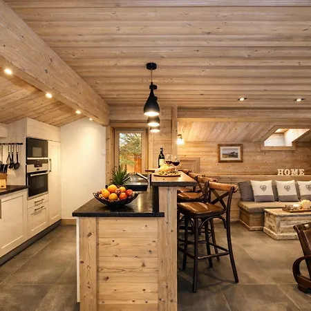 Alpstuga Moderne 5* A La Tania - 12 Pers, Jacuzzi, Sauna, Skis Aux Pieds, Cheminee, Cinema - Fr-1-575-154 Courchevel