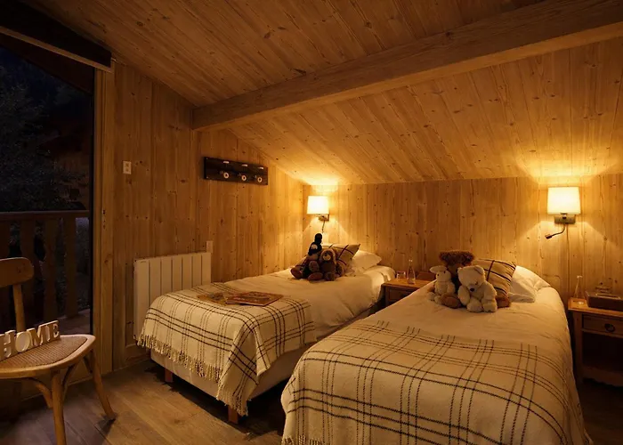 Moderne 5* A La Tania - 12 Pers, Jacuzzi, Sauna, Skis Aux Pieds, Cheminee, Cinema - Fr-1-575-154 *