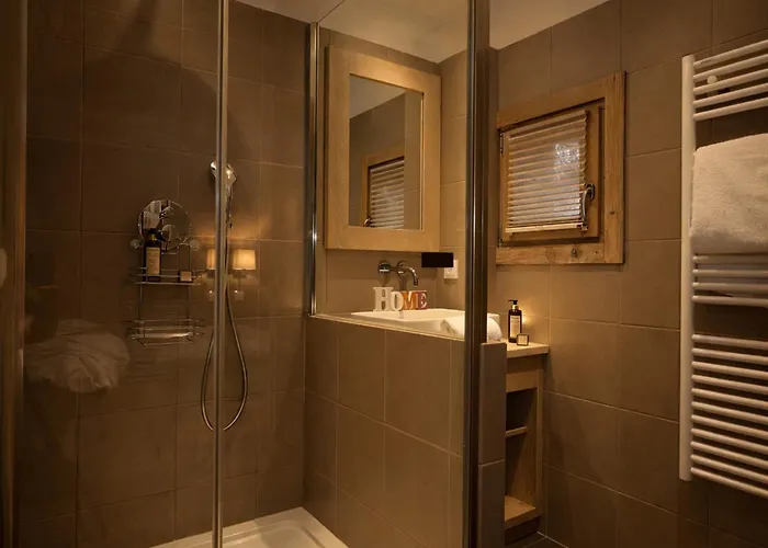 Moderne 5* A La Tania - 12 Pers, Jacuzzi, Sauna, Skis Aux Pieds, Cheminee, Cinema - Fr-1-575-154 Шале *